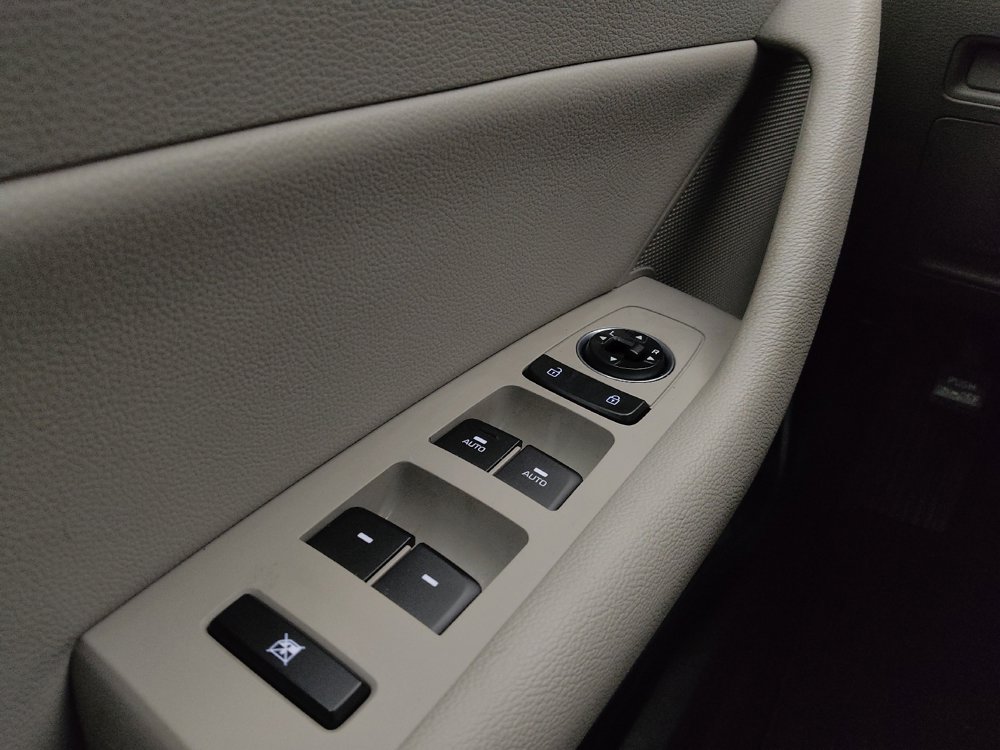 Used 2017 Hyundai Sonata Plug-in Hybrid image 27