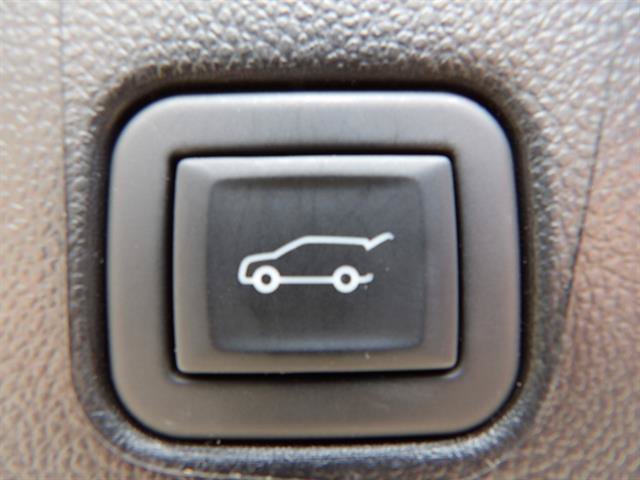 Certified 2024 Chevrolet Blazer Premier w/ Enhanced Convenience Package AWD/4WD image 40