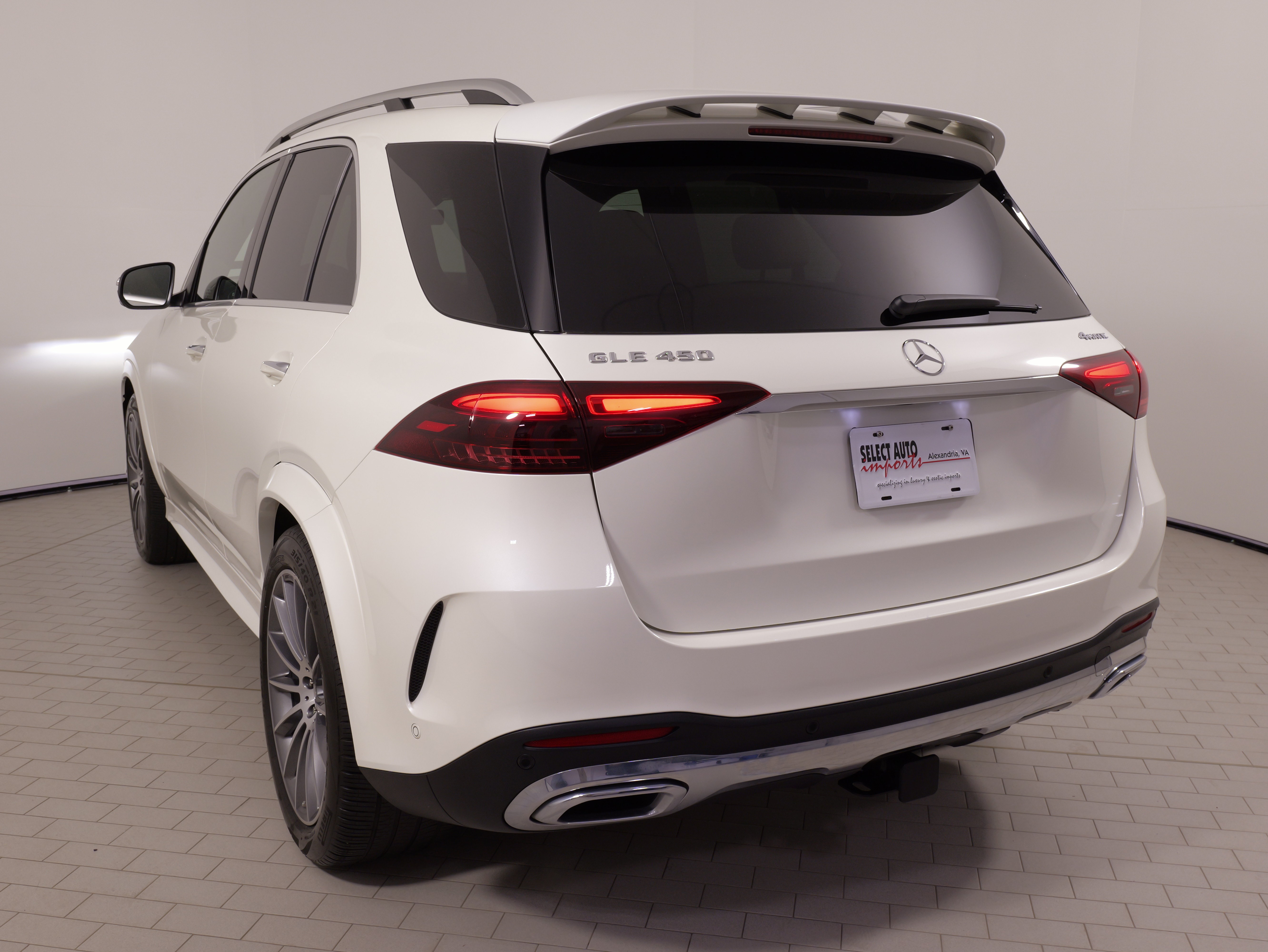 Used 2024 Mercedes-Benz GLE 450 4MATIC image 14