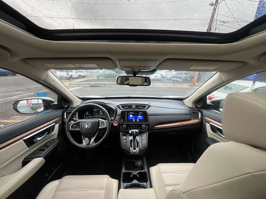 Used 2019 Honda CR-V Touring image 18