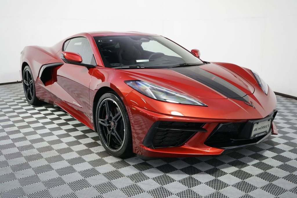 Used 2024 Chevrolet Corvette Stingray Coupe RWD image 9
