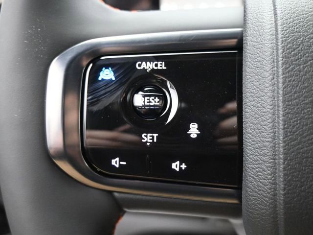New 2026 Nissan Armada PRO-4X AWD/4WD image 32
