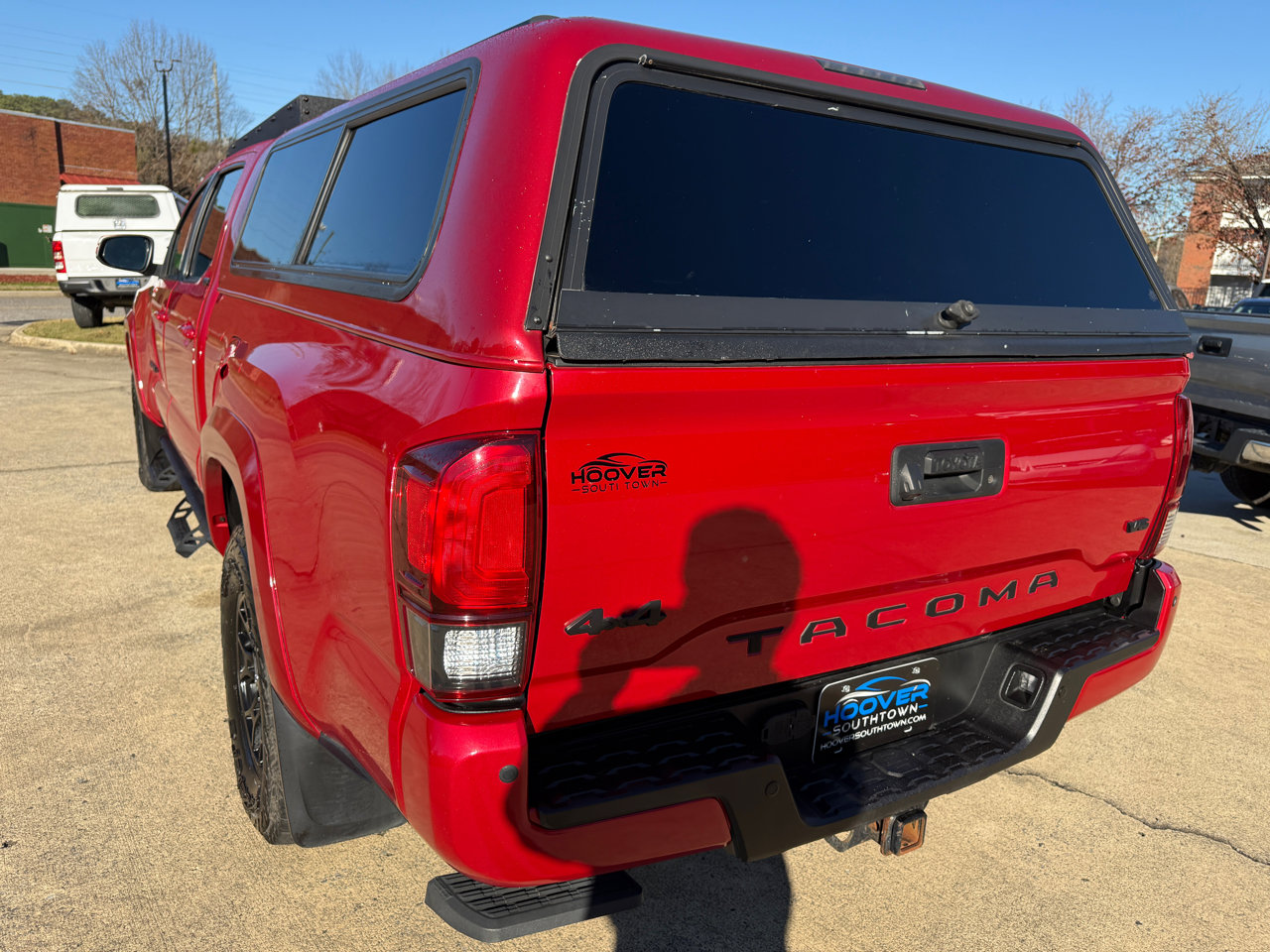 Used 2019 Toyota Tacoma SR5 image 3