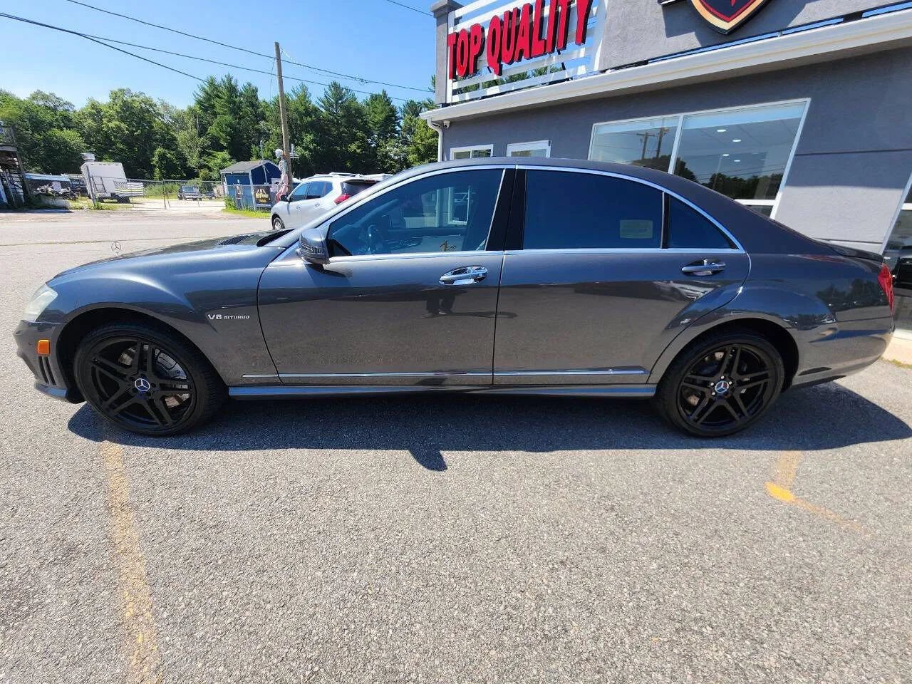 Used 2013 Mercedes-Benz S 63 AMG w/ AMG Performance Pkg image 9