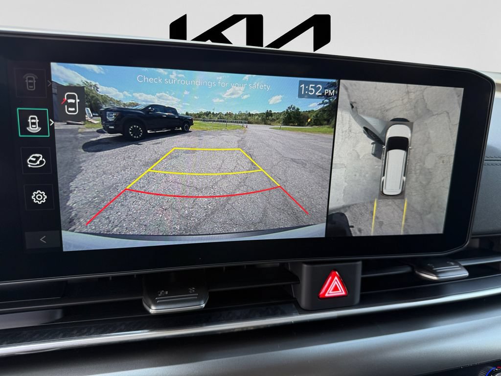 New 2027 Kia Carnival SX w/ Dark Edition Package FWD image 25
