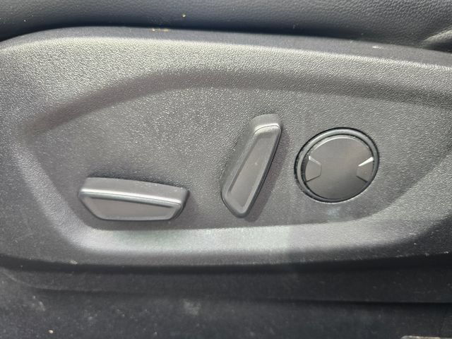 Used 2024 Ford Edge SEL AWD/4WD image 17