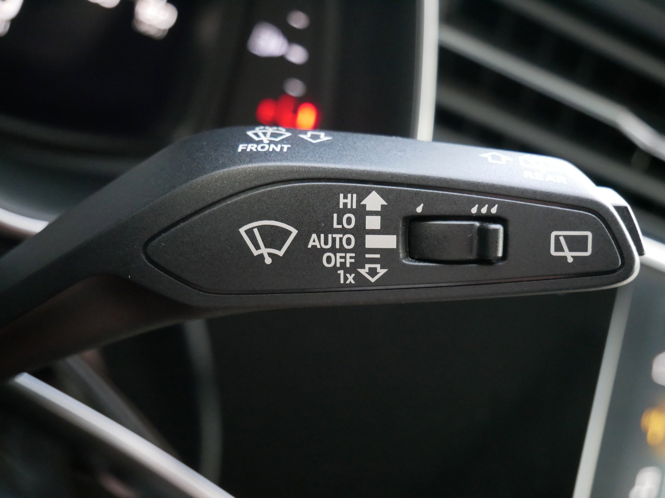 Used 2022 Audi Q7 Premium Plus image 18