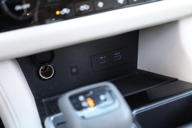 Certified 2025 Nissan Pathfinder SL AWD/4WD image 17