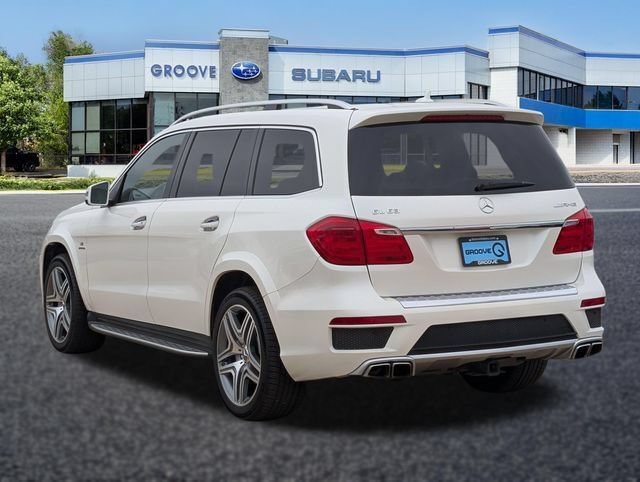 Used 2015 Mercedes-Benz GL 63 AMG 4MATIC image 3