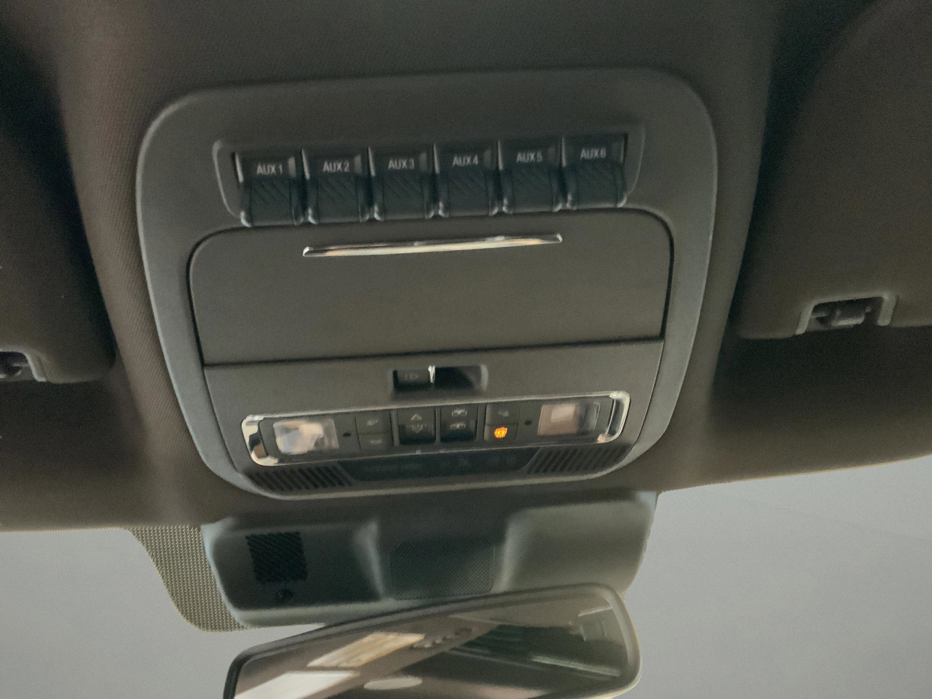 Used 2023 Ford F350 King Ranch w/ Chrome Package image 24