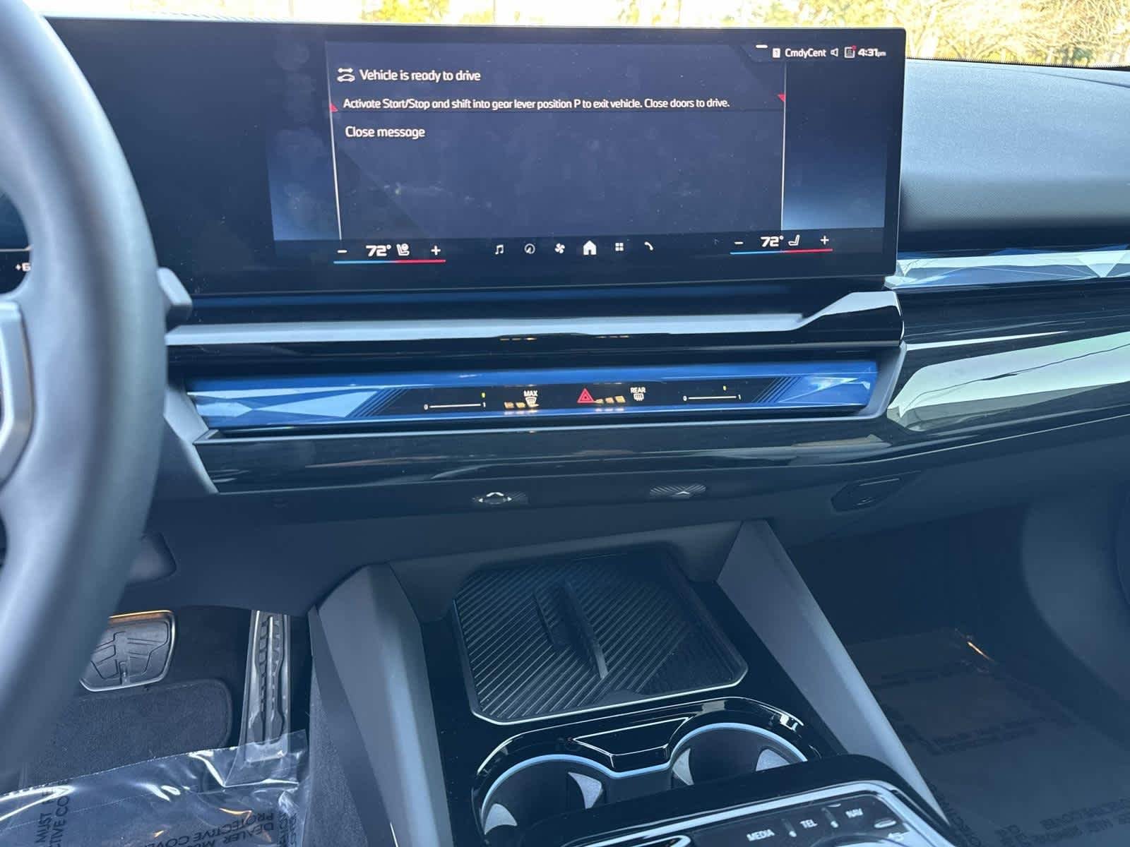 Certified 2025 BMW i5 M60 w/ Premium Package image 24