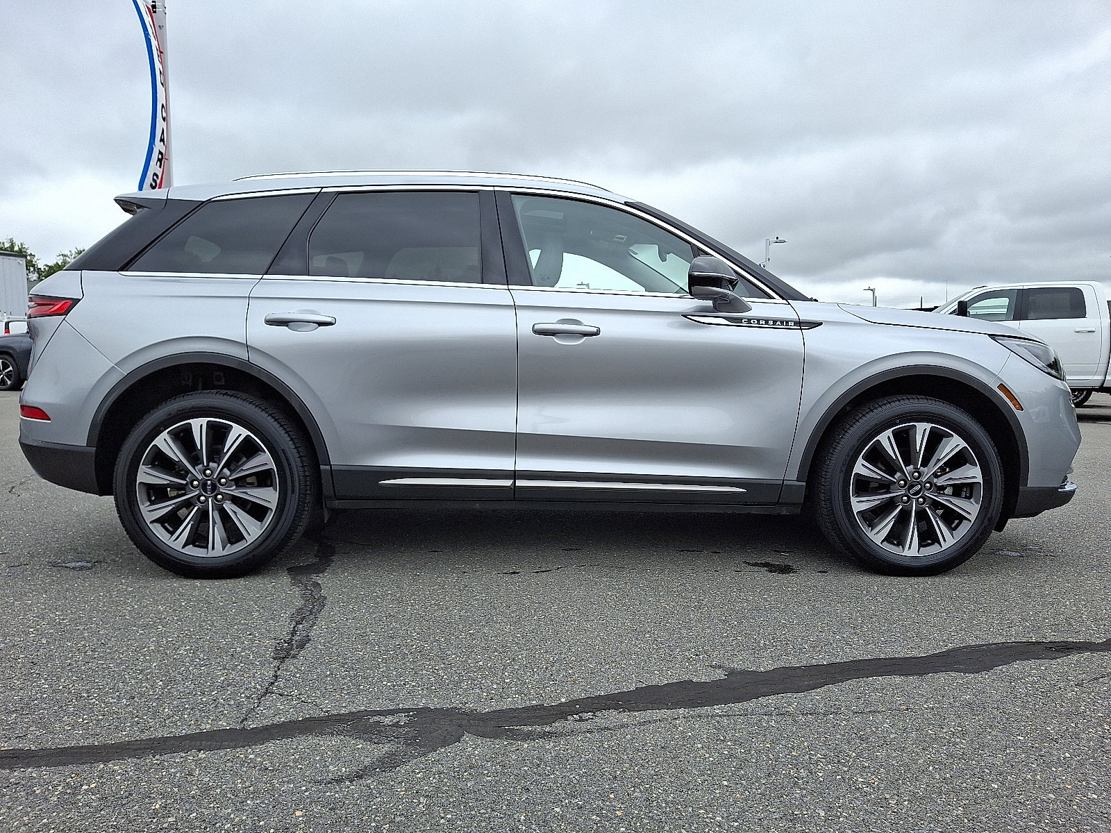 Used 2022 Lincoln Corsair Reserve w/ Elements Package image 7