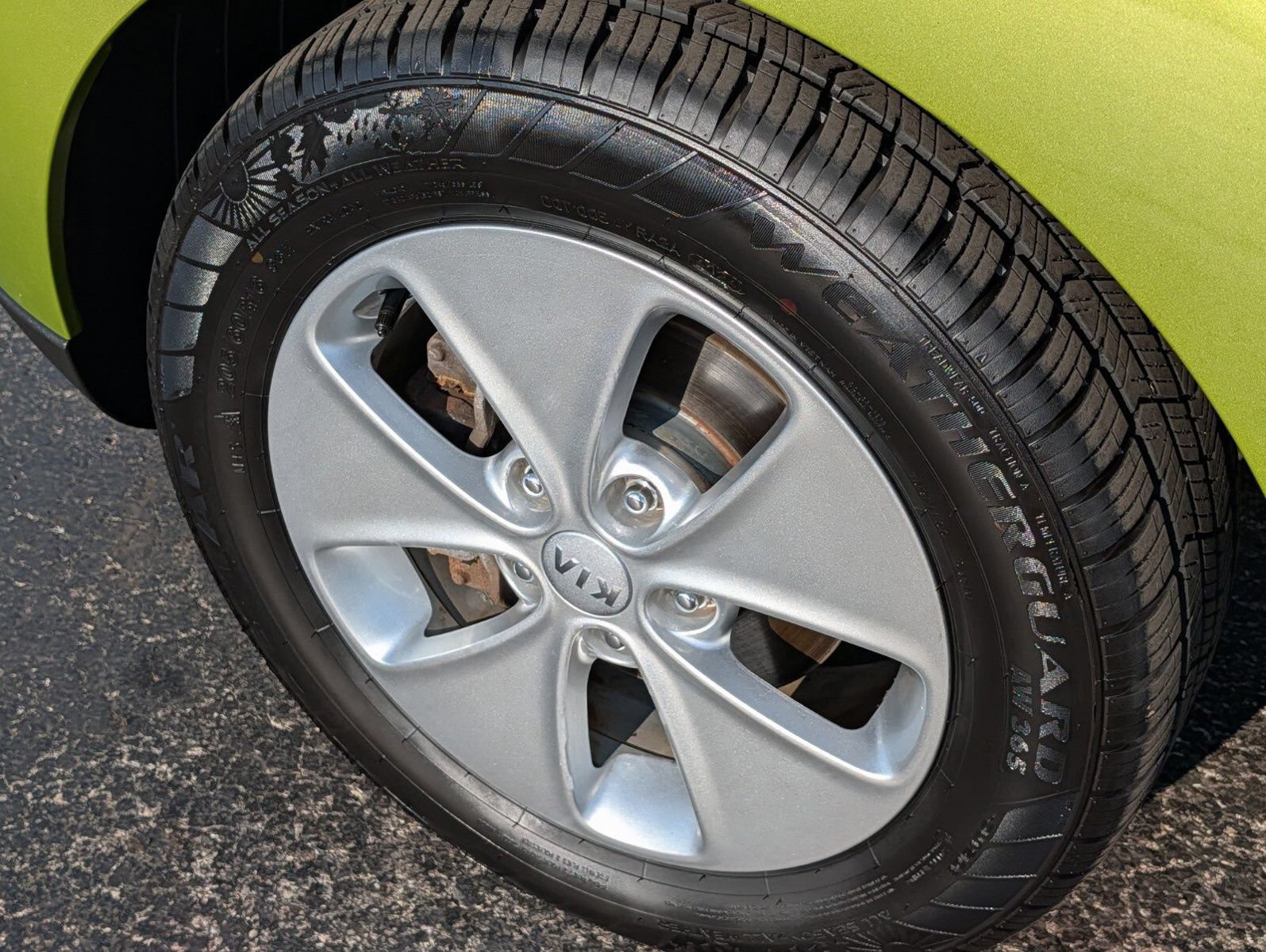 Used 2016 Kia Soul FWD image 13
