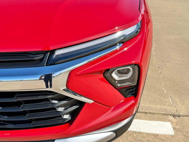 New 2026 Chevrolet TrailBlazer LT w/ Convenience Package FWD image 9