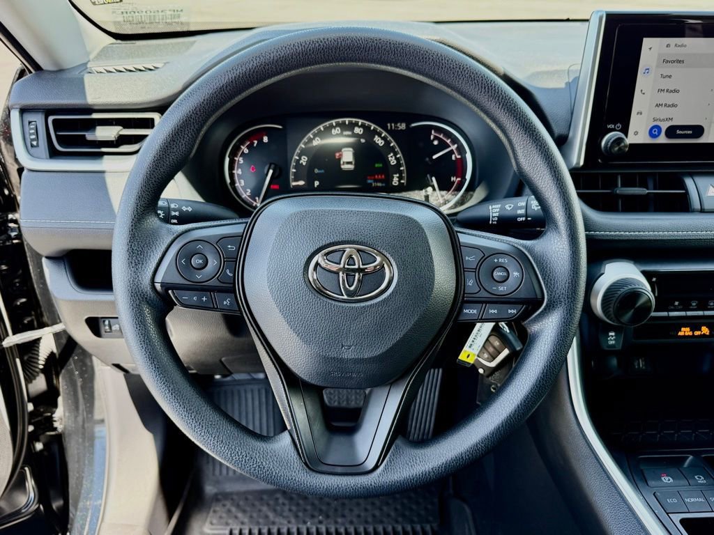 Certified 2025 Toyota RAV4 LE image 21