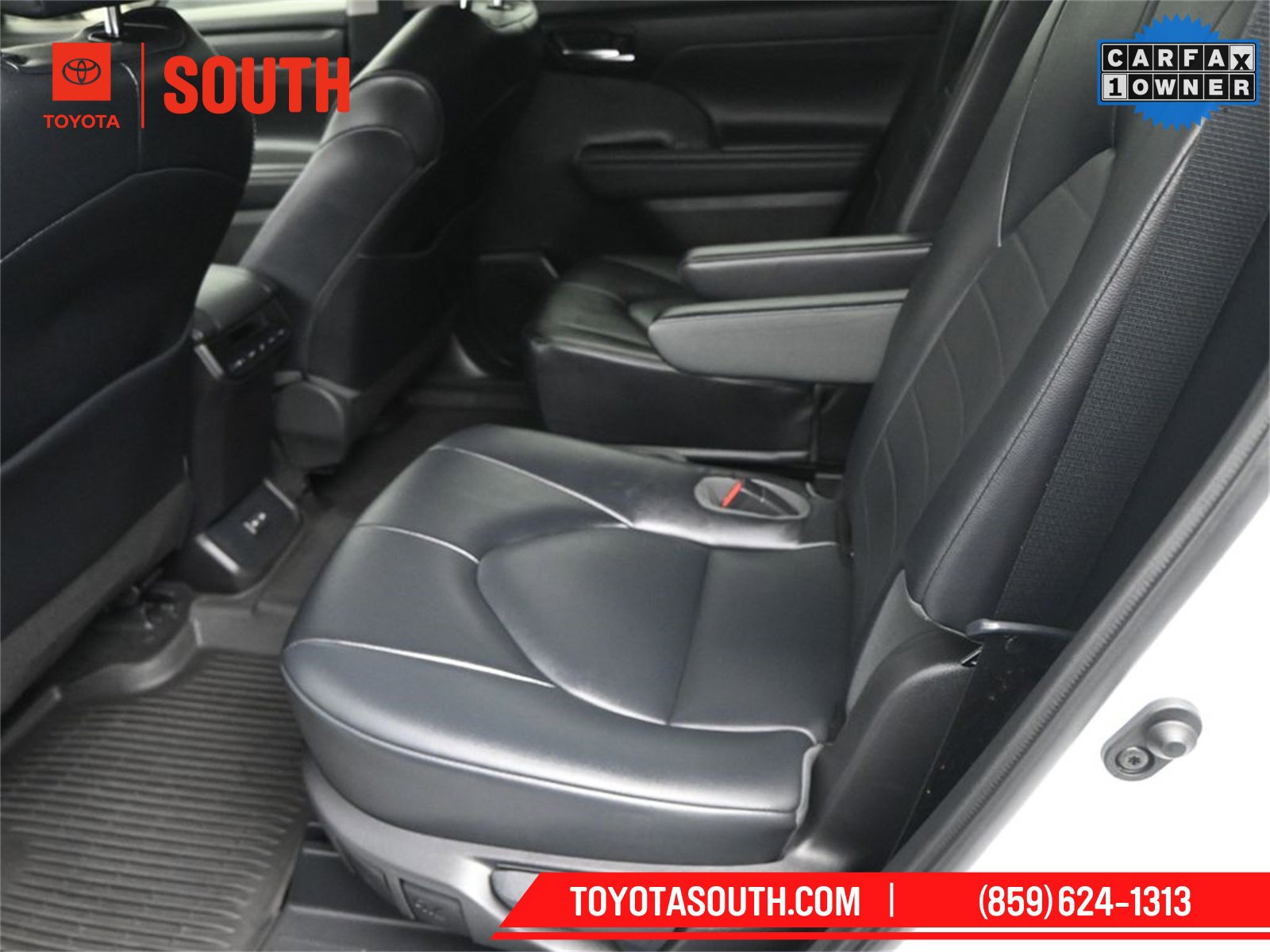 Used 2022 Toyota Highlander XLE image 10