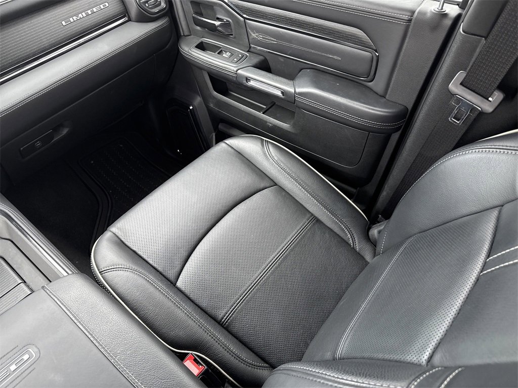 Used 2024 RAM 2500 Limited AWD/4WD image 28