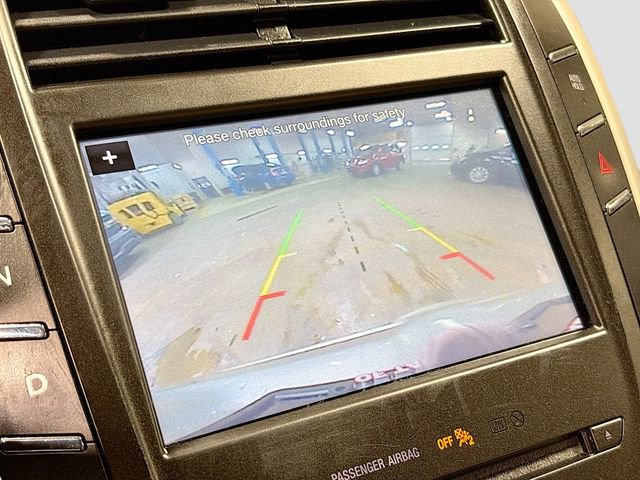 Used 2017 Lincoln MKC Reserve w/ Lincoln MKC Climate Package image 16