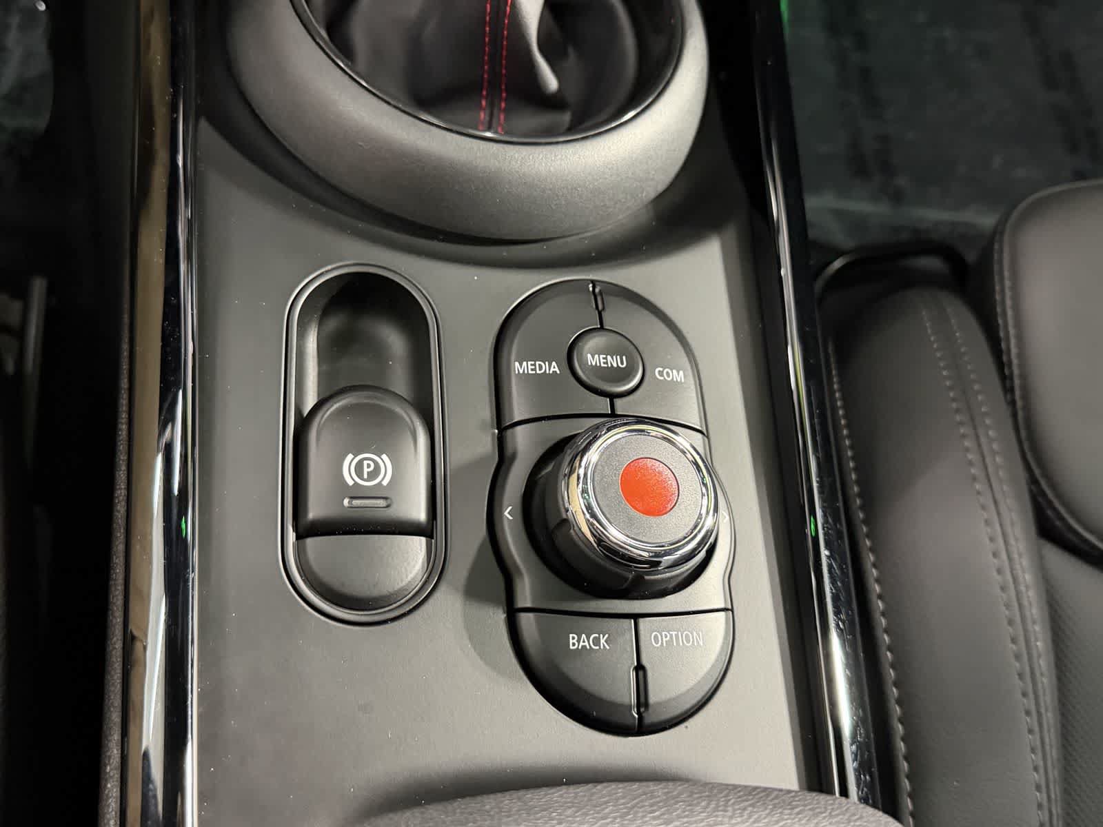 Used 2019 MINI Cooper Clubman S w/ Storage Package AWD/4WD image 23