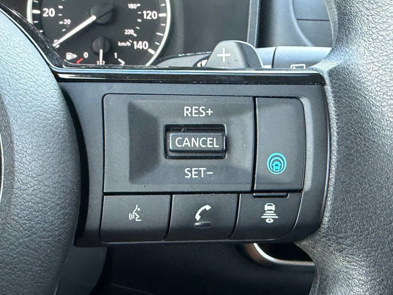 Certified 2022 Nissan Rogue SV FWD image 15