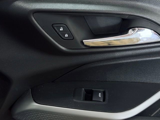 Used 2024 Chevrolet Trax LS w/ Driver Confidence Package FWD image 13