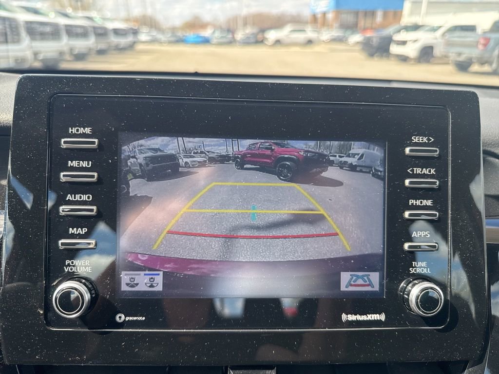 Used 2022 Toyota Camry LE w/ Convenience Package image 19