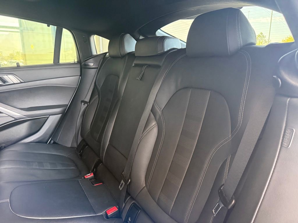 Used 2020 BMW X6 M50i w/ Premium Package image 18