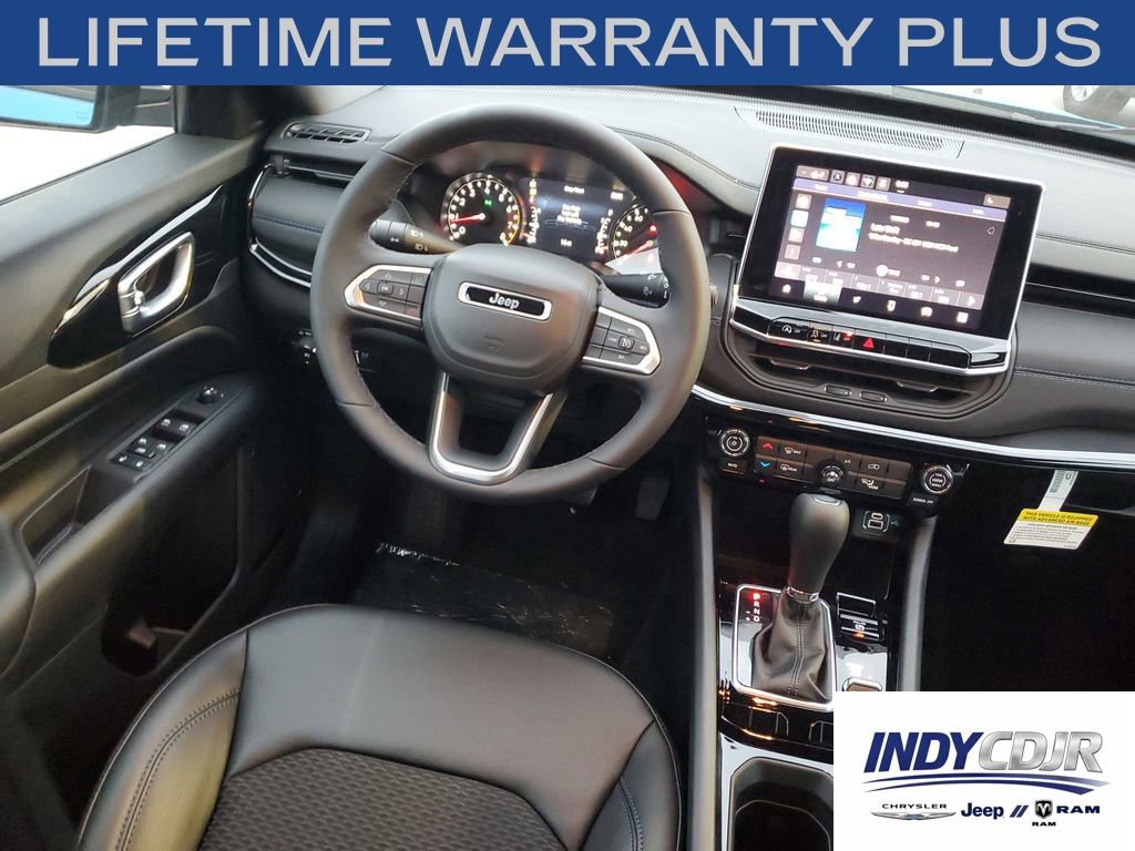 New 2026 Jeep Compass Latitude AWD/4WD image 13