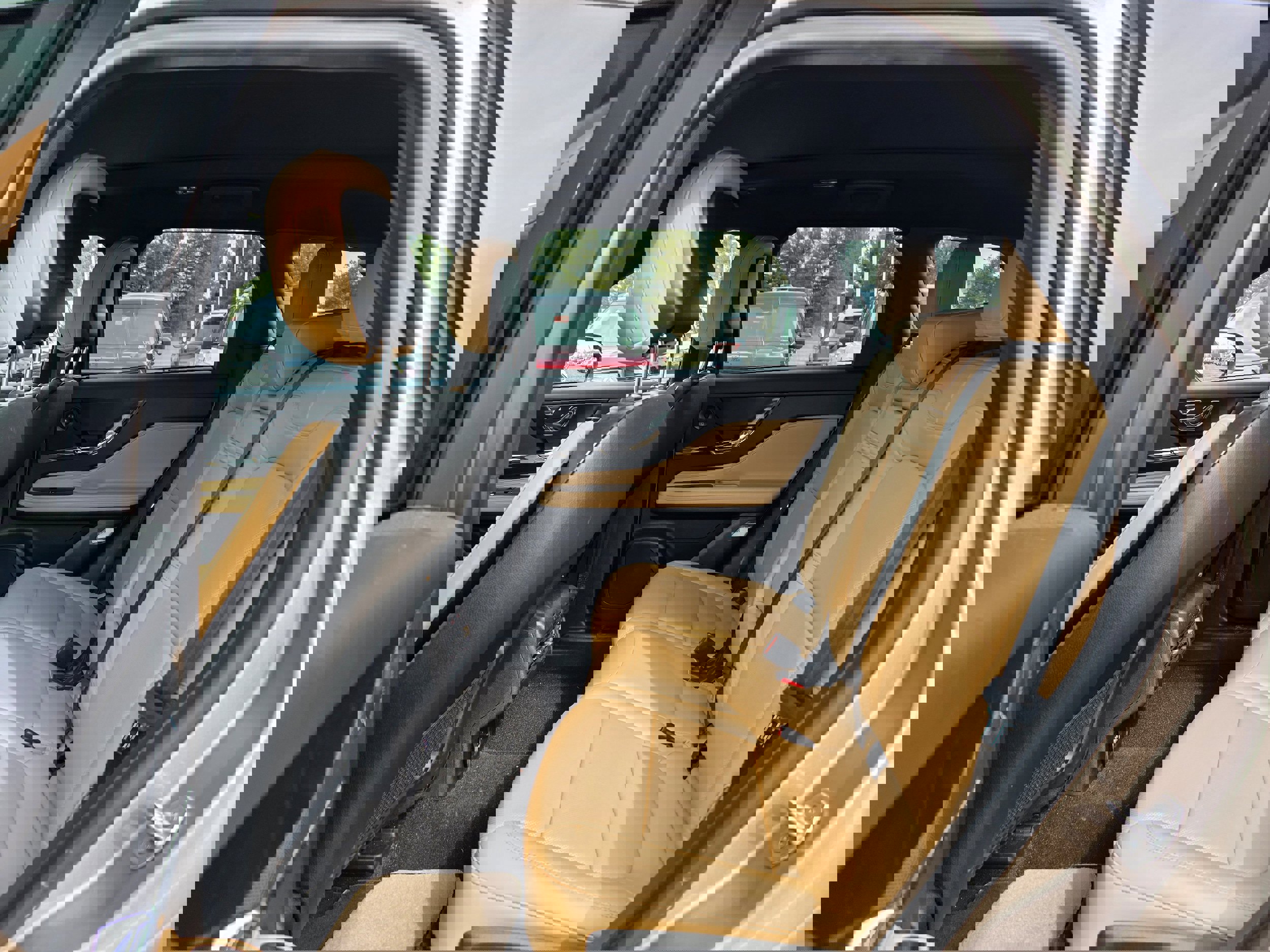 Used 2020 Lincoln Corsair Reserve w/ Equipment Group 201A image 10