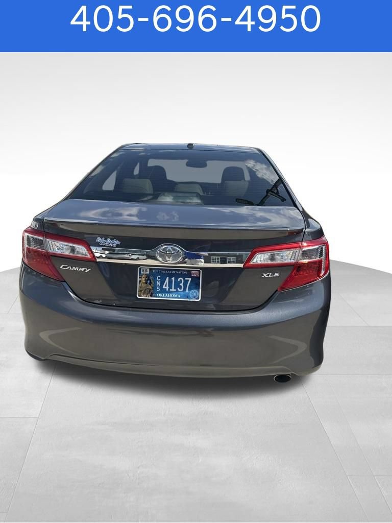 Used 2012 Toyota Camry XLE w/ Convenience Pkg FWD image 6