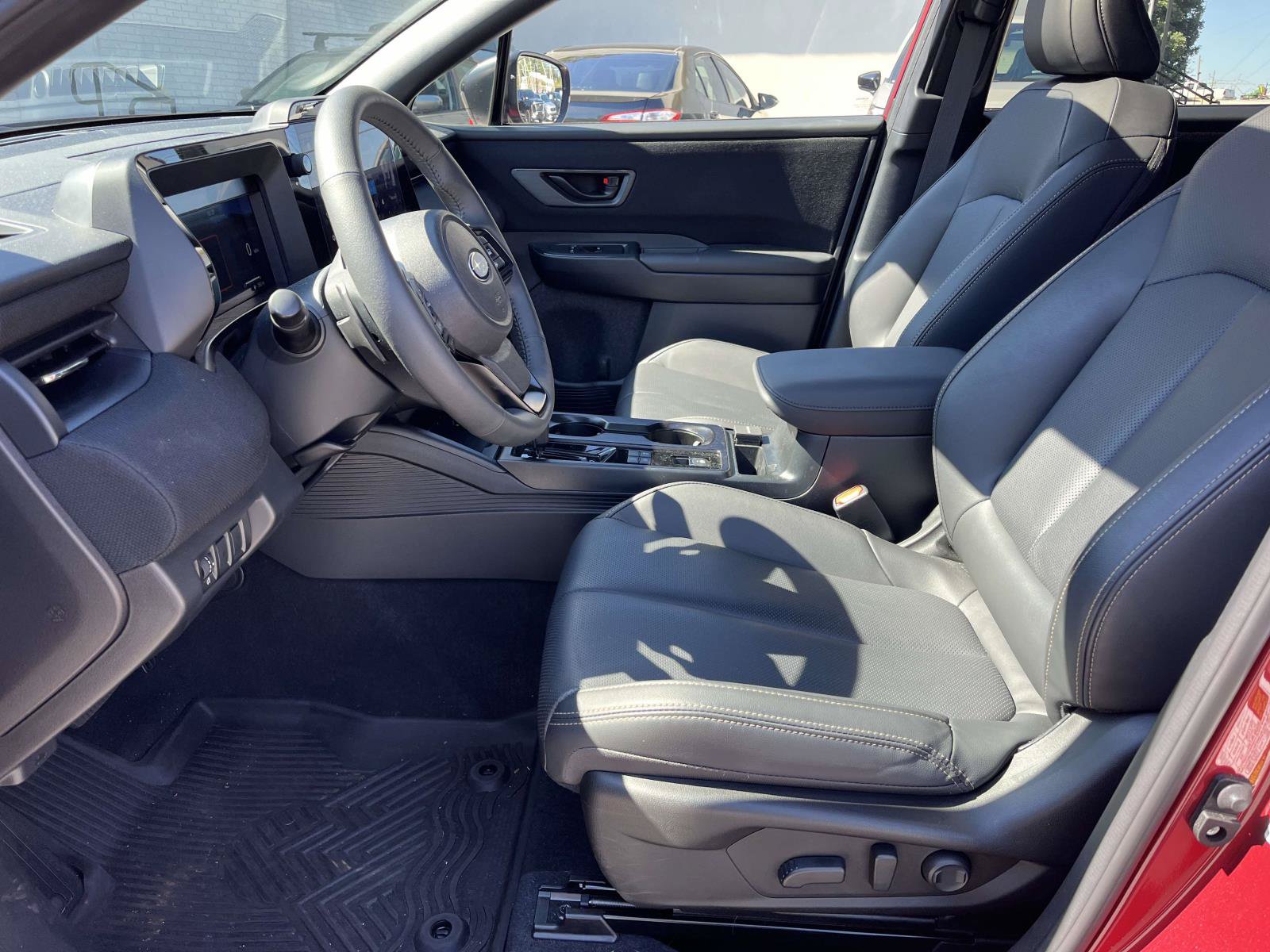Used 2026 Subaru Outback Limited AWD/4WD image 14