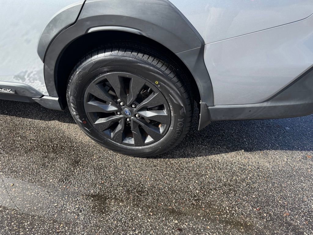 Used 2023 Subaru Outback Onyx Edition image 10