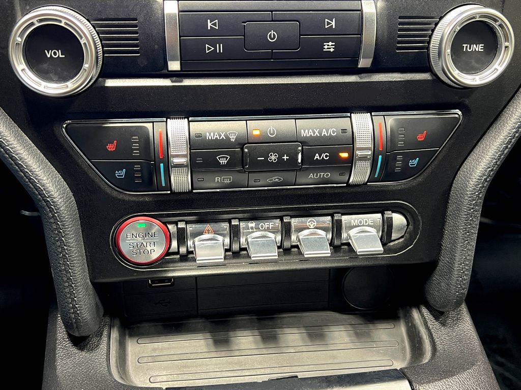Used 2019 Ford Mustang Premium RWD image 24