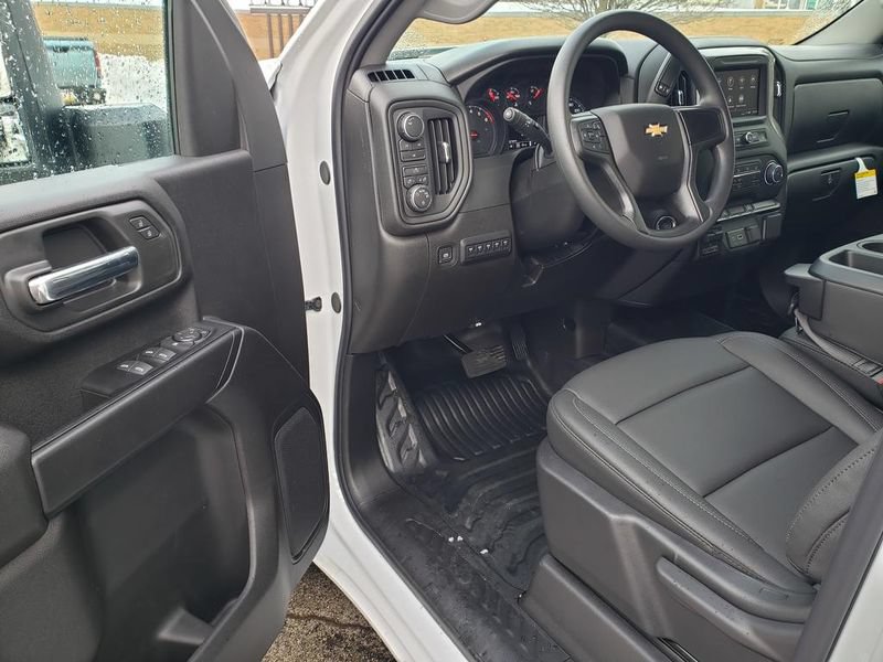 New 2026 Chevrolet Silverado 2500 W/T w/ WT Convenience Package AWD/4WD image 7