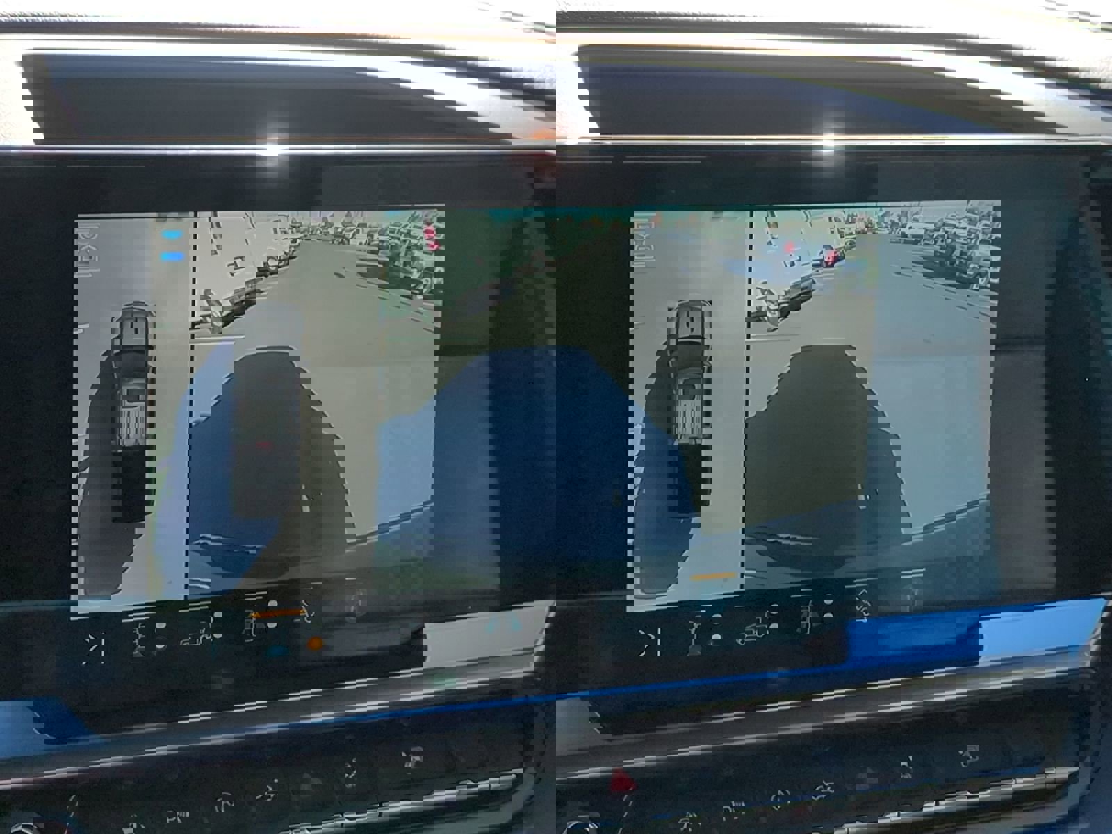 Used 2023 Chevrolet Silverado 1500 High Country w/ High Country Premium Package image 25