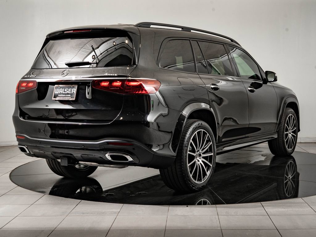 Certified 2026 Mercedes-Benz GLS 450 4MATIC image 10