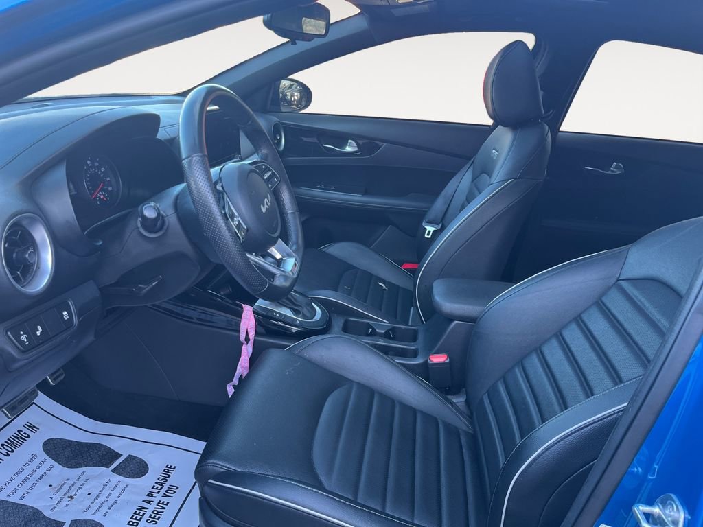 Used 2024 Kia Forte GT-Line w/ GT-Line Premium Package image 9