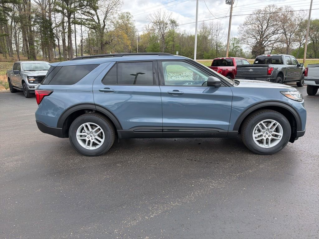 New 2026 Ford Explorer Active image 9