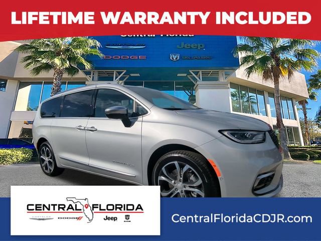 New 2026 Chrysler Pacifica Pinnacle w/ Trailer Tow Group image 1