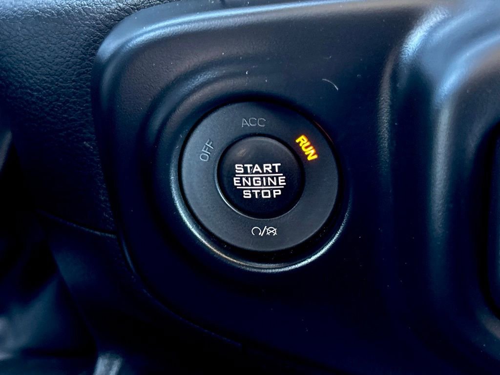 Used 2022 Jeep Wrangler Willys image 20