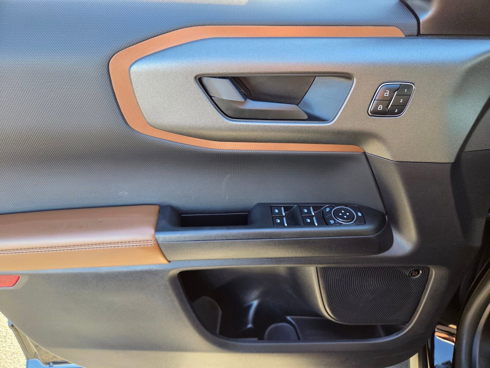 Certified 2025 Ford Bronco Sport Outer Banks w/ Outer Banks Tech Package+ image 17