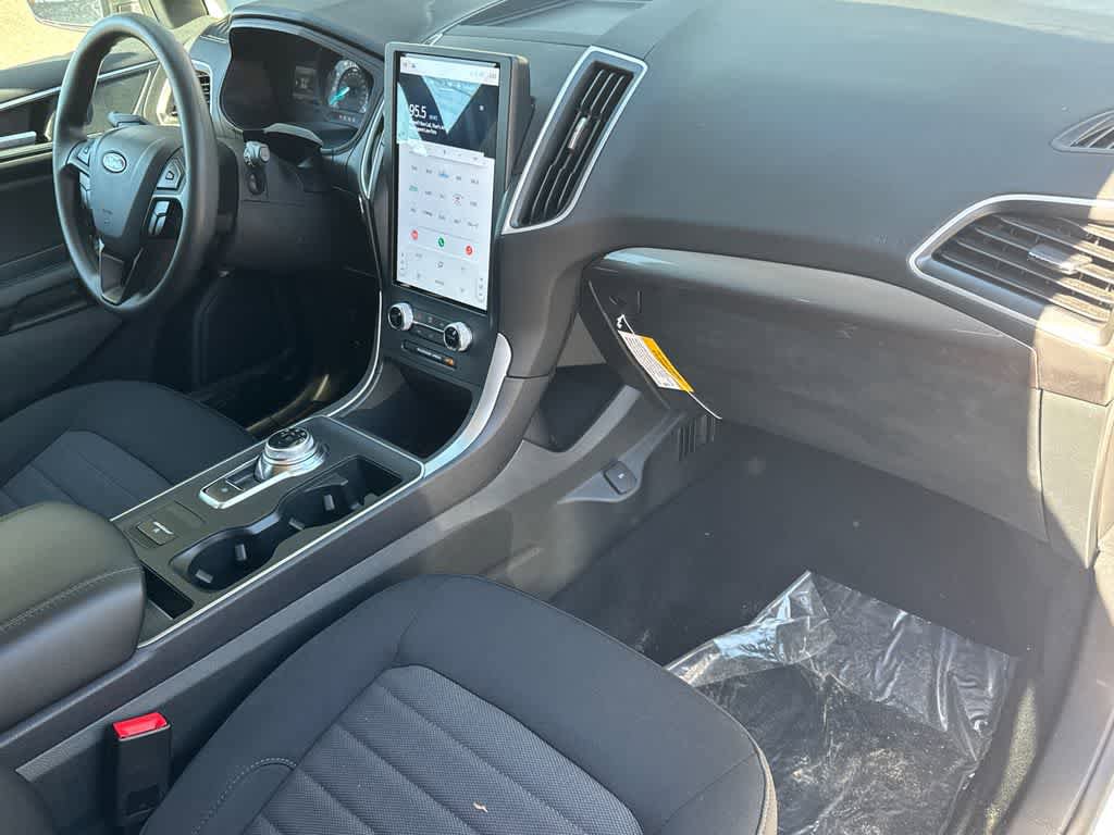 New 2024 Ford Edge SE AWD/4WD image 13