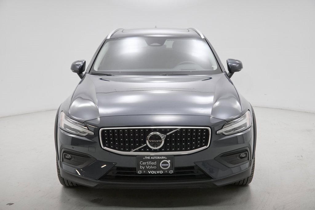 Certified 2024 Volvo V60 B5 Cross Country Ultimate image 5