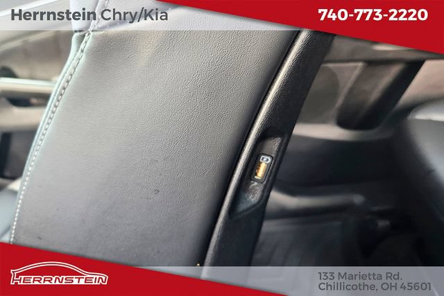 Used 2023 Kia Sorento SX AWD/4WD image 24