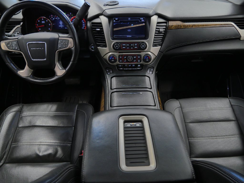 Used 2016 GMC Yukon Denali w/ Open Road Package AWD/4WD image 14