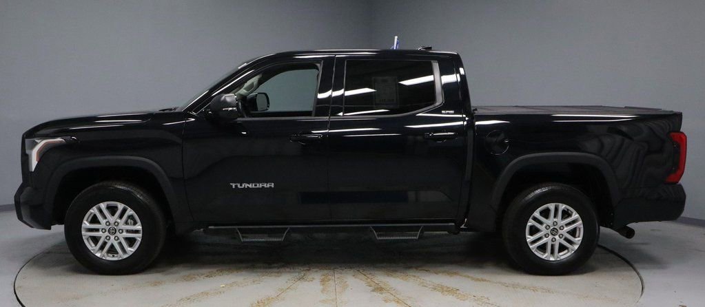 Used 2023 Toyota Tundra SR5 w/ SR5 Premium Package image 7