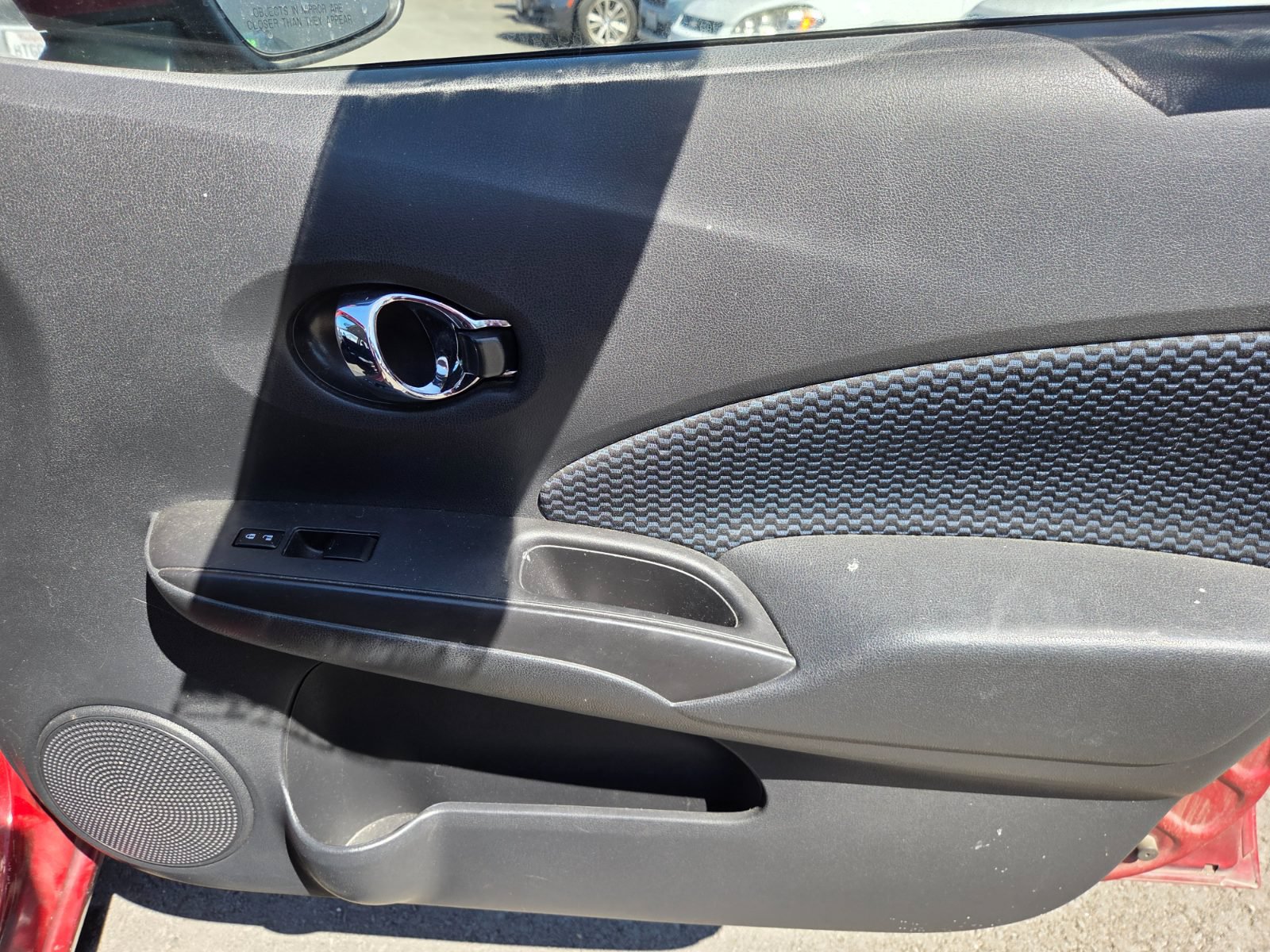 Used 2016 Nissan Versa Note SV FWD image 12