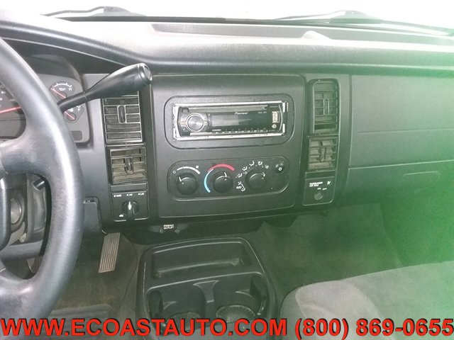 Used 2002 Dodge Dakota 4x4 Club Cab image 12