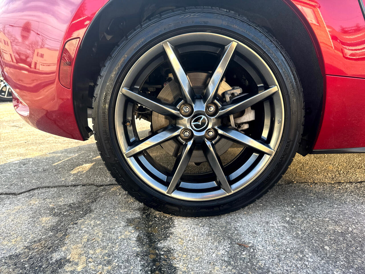 Used 2017 MAZDA MX-5 Miata RF Grand Touring image 18