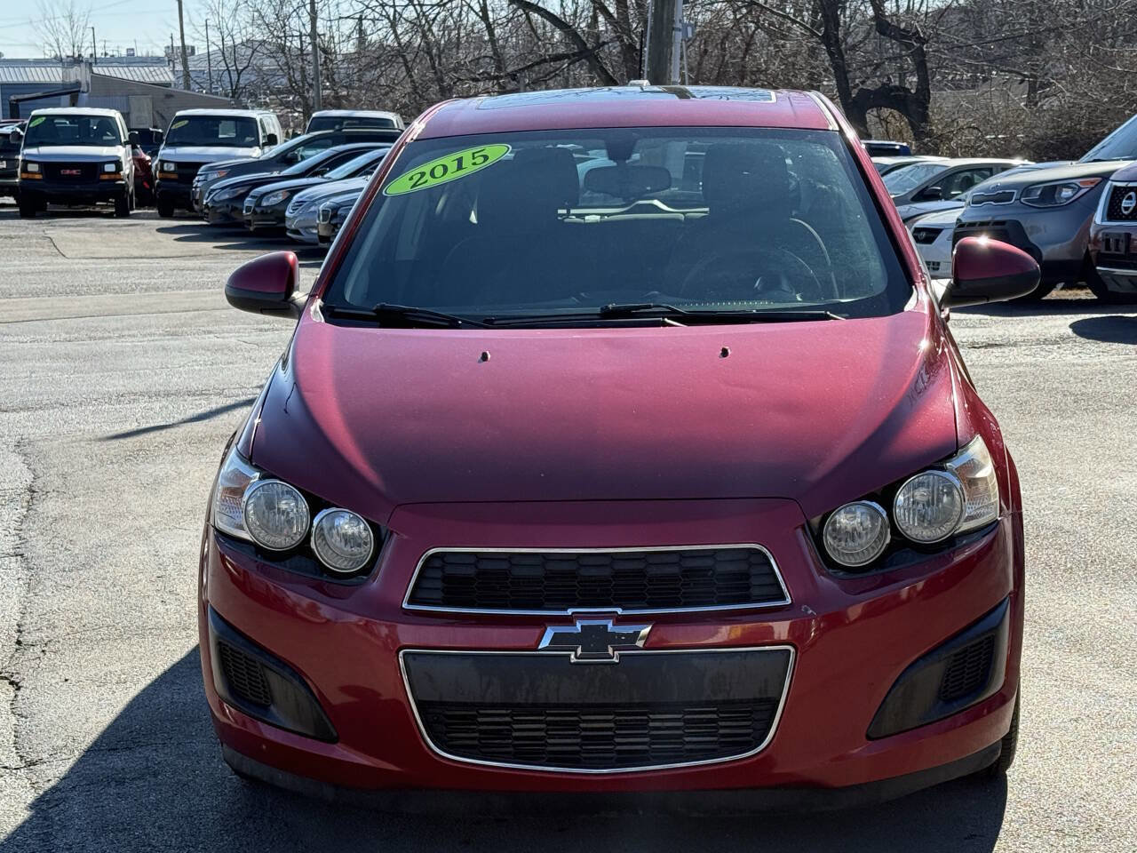 Used 2015 Chevrolet Sonic LT w/ Fun and Sun Package image 2
